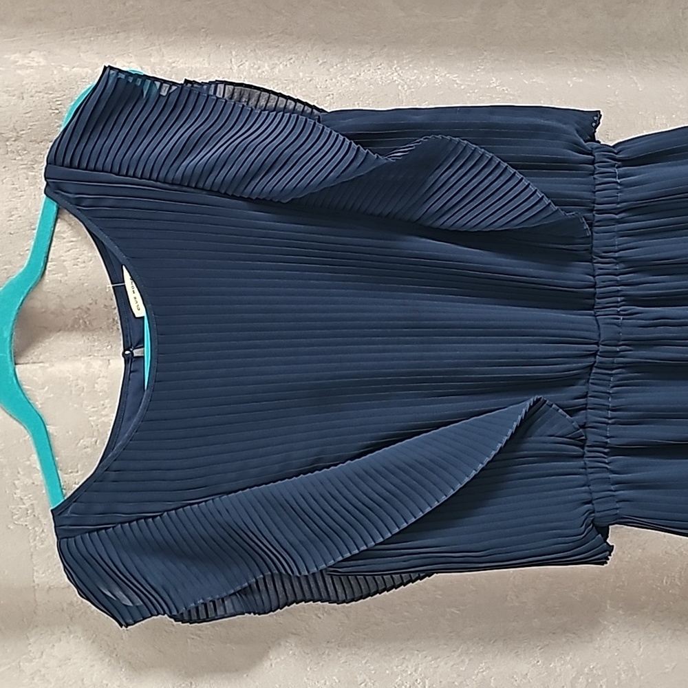Club Monaco Navy Pleated Romper, Size 2 - Picture 4 of 6
